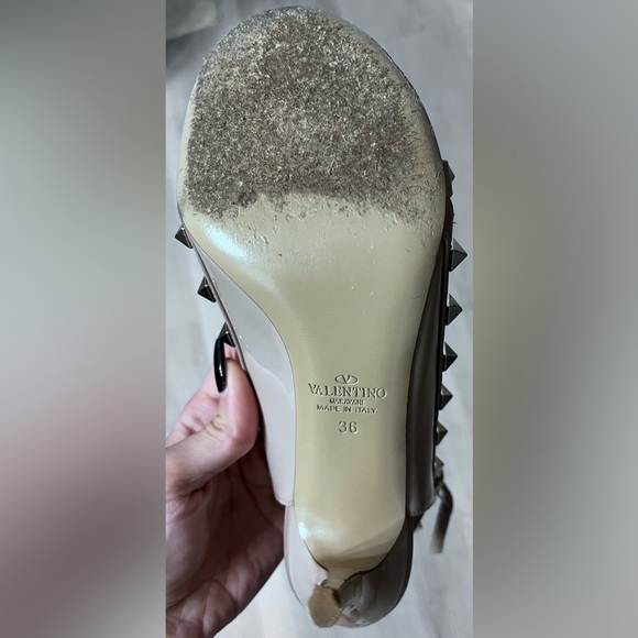 Valentino Rockstud Heels size 6 - Picture 7 of 7